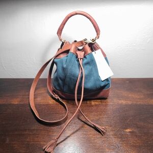 NWT Anabaglish Rowan Suede Crossbody Bag Teal